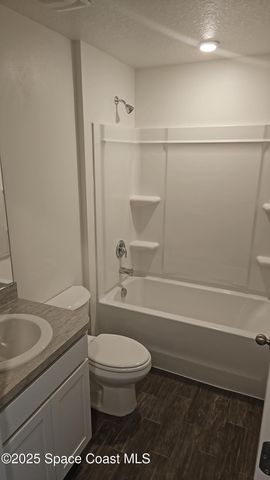 1998 Warton Avenue SE, Palm Bay, FL 32909