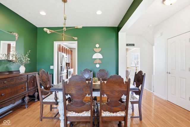 11809 Harvard Lane, Carmel, IN 46032