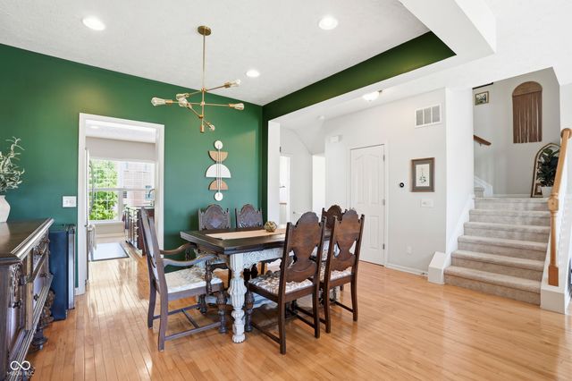 11809 Harvard Lane, Carmel, IN 46032