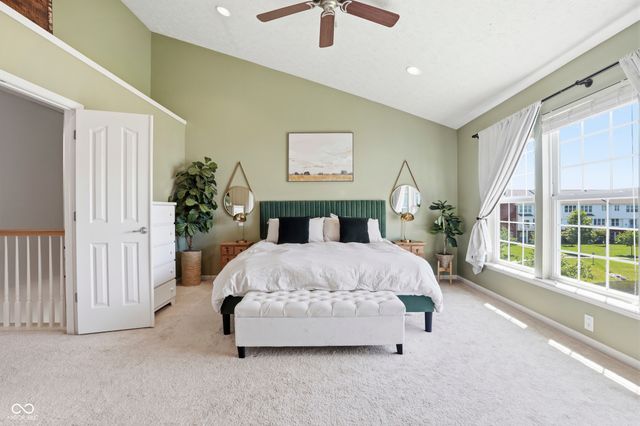 11809 Harvard Lane, Carmel, IN 46032