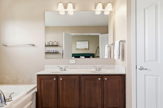 11809 Harvard Lane, Carmel, IN 46032