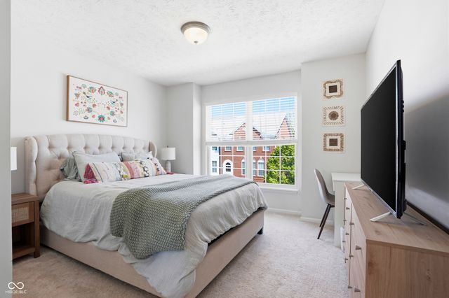 11809 Harvard Lane, Carmel, IN 46032