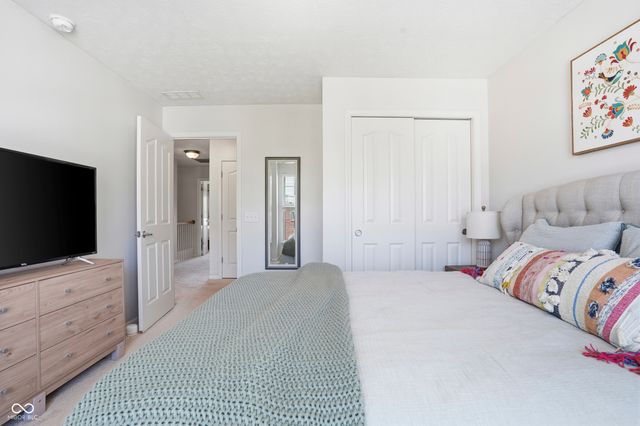 11809 Harvard Lane, Carmel, IN 46032