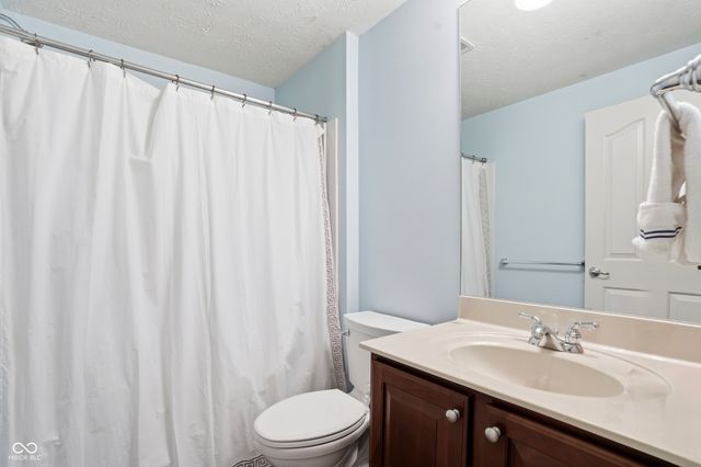 11809 Harvard Lane, Carmel, IN 46032