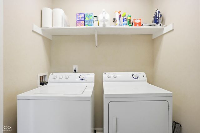 11809 Harvard Lane, Carmel, IN 46032