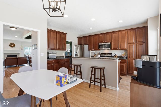 11809 Harvard Lane, Carmel, IN 46032