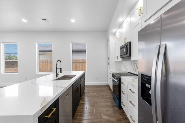 323 Road 5840, Cleveland, TX 77327