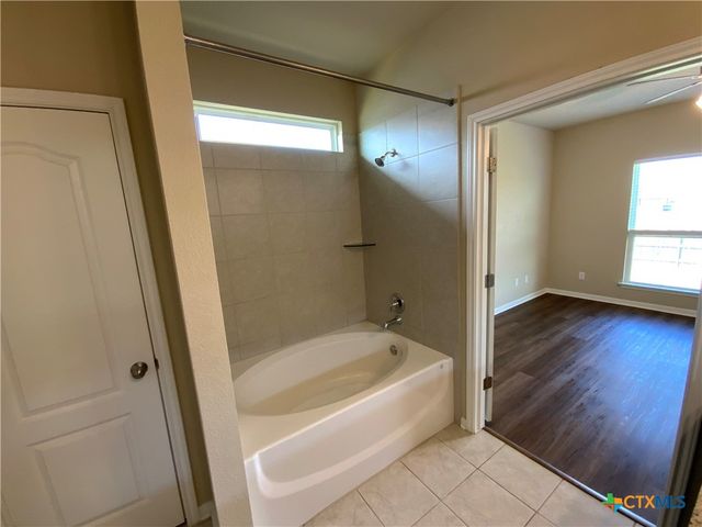 1110 Lakeway Crossing Drive, Temple, TX 76502