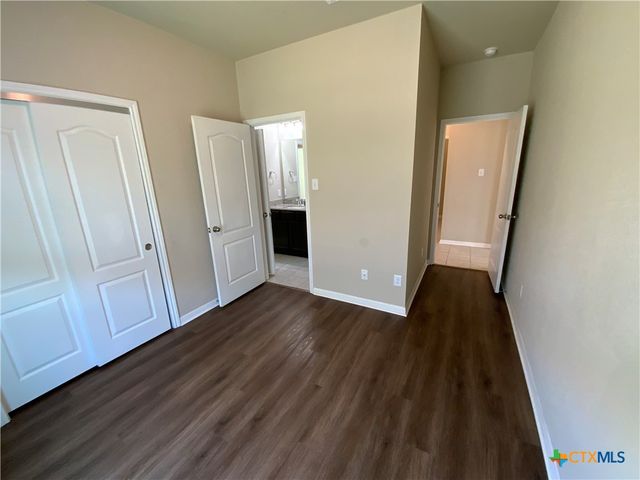 1110 Lakeway Crossing Drive, Temple, TX 76502