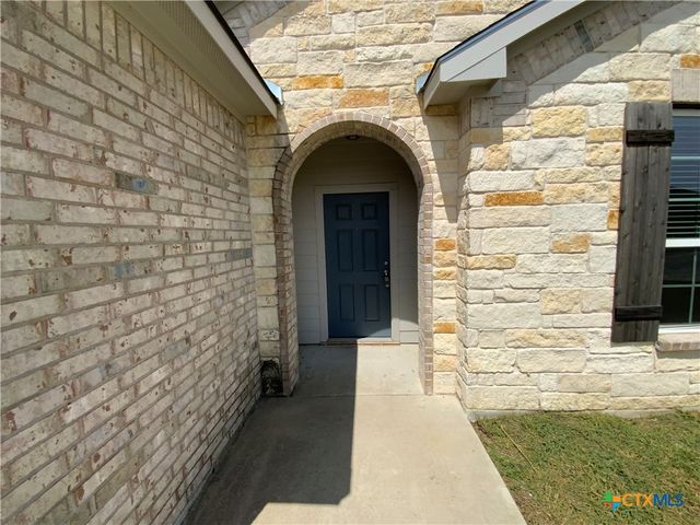 1110 Lakeway Crossing Drive, Temple, TX 76502