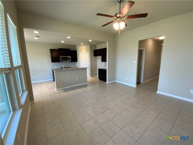 1110 Lakeway Crossing Drive, Temple, TX 76502