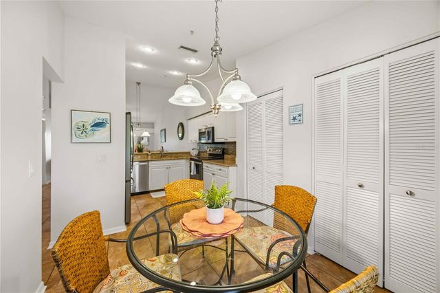 8951 VERANDA WAY 623, Sarasota, FL 34238