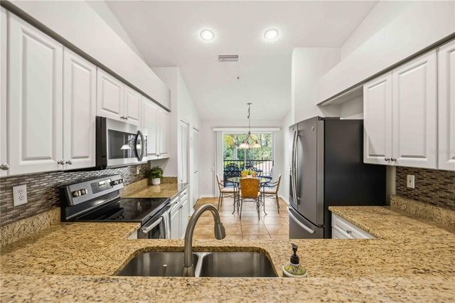 8951 VERANDA WAY 623, Sarasota, FL 34238