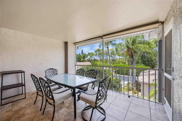 8951 VERANDA WAY 623, Sarasota, FL 34238
