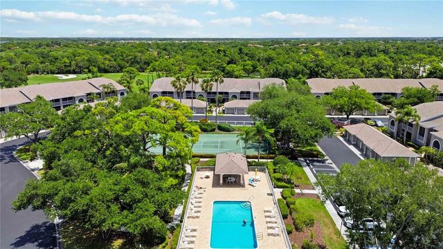 8951 VERANDA WAY 623, Sarasota, FL 34238