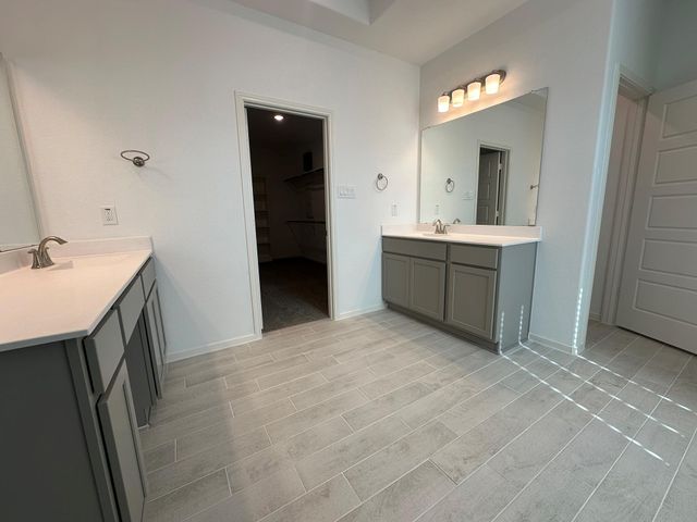 2502 Caspian Creek Lane, Iowa Colony, TX 77583