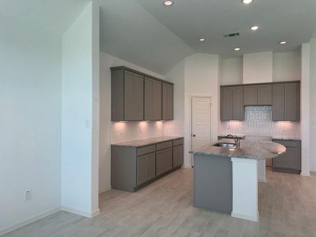 2502 Caspian Creek Lane, Iowa Colony, TX 77583