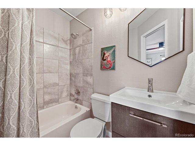 9782 W Cornell Pl, Lakewood, CO 80227