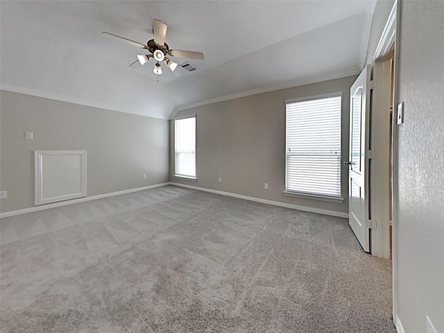 5202 Dauntless Drive, Houston, TX 77066