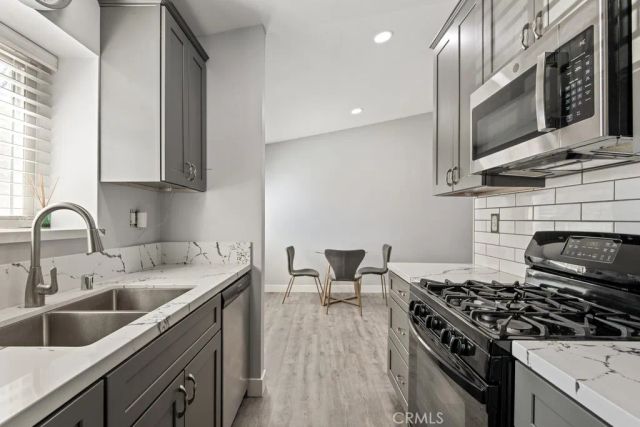 9505 Arlington Avenue 46, Riverside, CA 92503