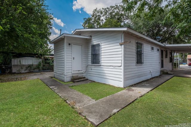 222 Cortez Ave, San Antonio, TX 78237