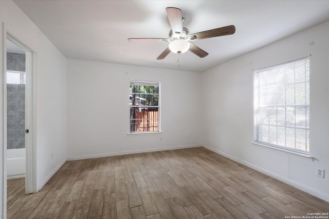 222 Cortez Ave, San Antonio, TX 78237