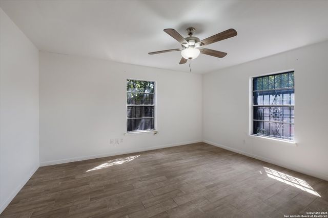 222 Cortez Ave, San Antonio, TX 78237