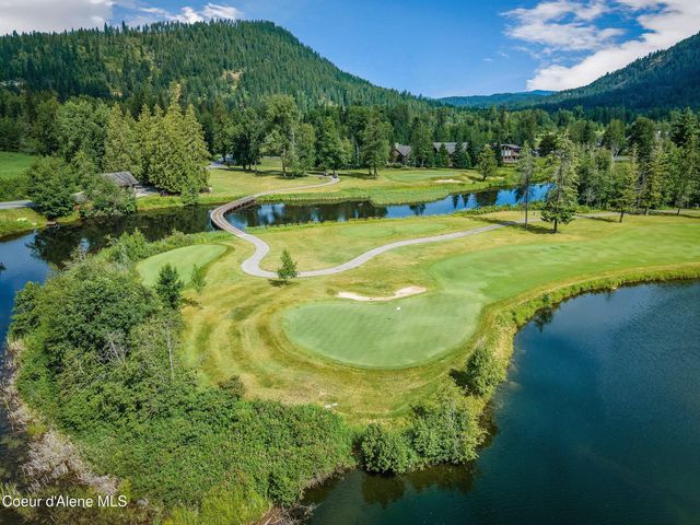 5 Crystal Springs Rd, Sandpoint, ID 83864