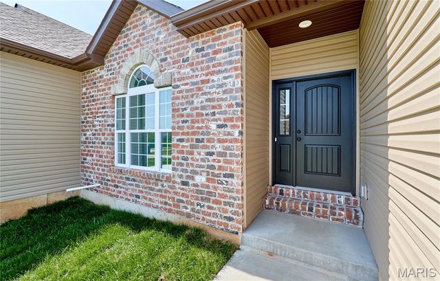 12 Canyon Creek Court, Moscow Mills, MO 63362