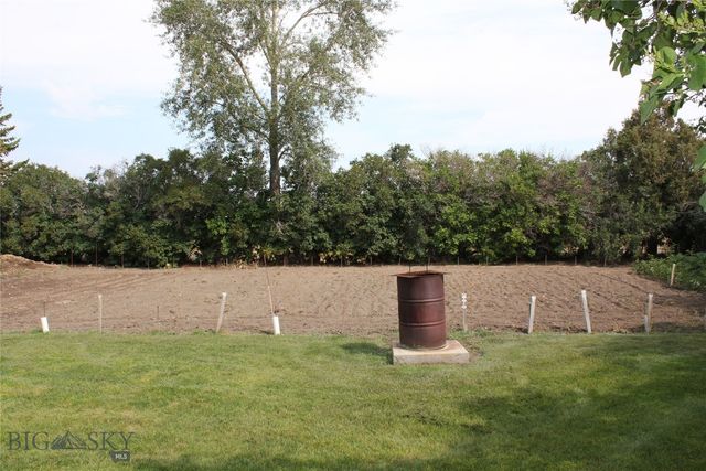 485 N Main, Lima, MT 59739