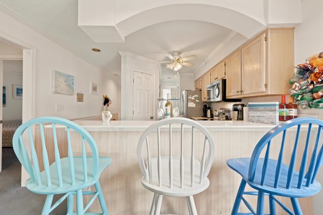 4616 Greenbriar Dr Apt H4, Little River, SC 29566