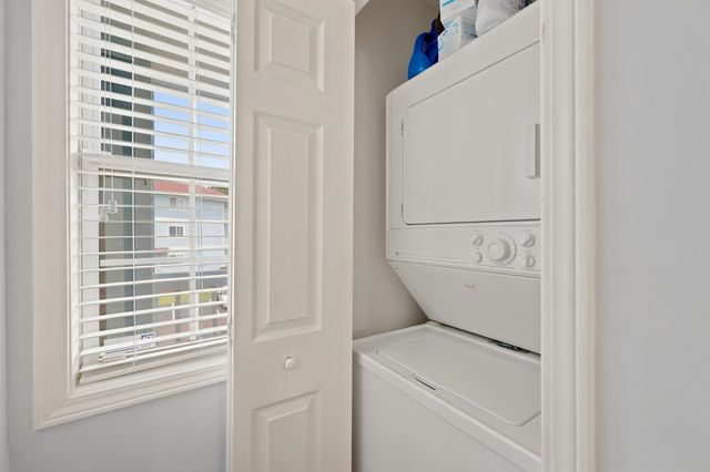 4616 Greenbriar Dr Apt H4, Little River, SC 29566
