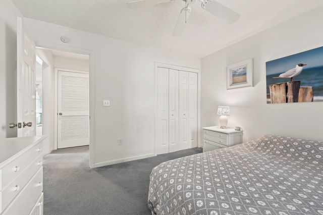 4616 Greenbriar Dr Apt H4, Little River, SC 29566