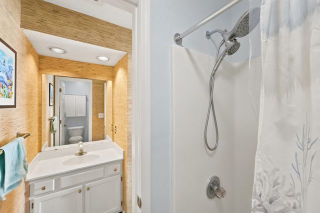 4616 Greenbriar Dr Apt H4, Little River, SC 29566