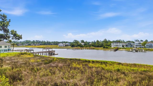 4616 Greenbriar Dr Apt H4, Little River, SC 29566