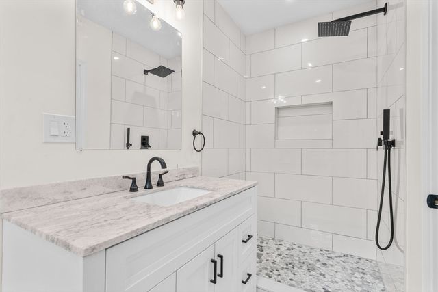 57 Windsor St, Everett, MA 02149