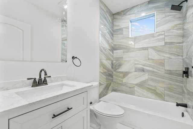 57 Windsor St, Everett, MA 02149