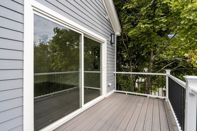 57 Windsor St, Everett, MA 02149