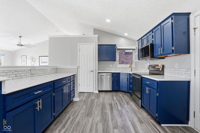 5793 Crystal Bay West Drive, Plainfield, IN 46168