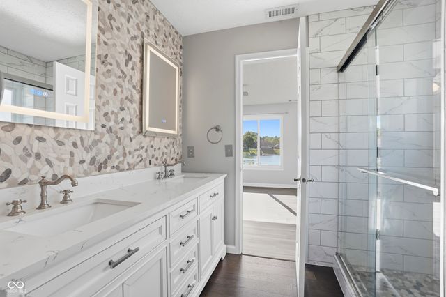5793 Crystal Bay West Drive, Plainfield, IN 46168