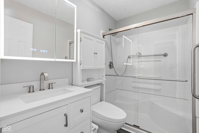 5793 Crystal Bay West Drive, Plainfield, IN 46168