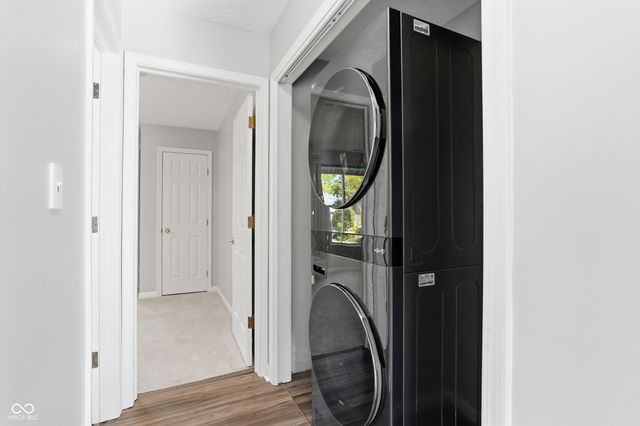 5793 Crystal Bay West Drive, Plainfield, IN 46168