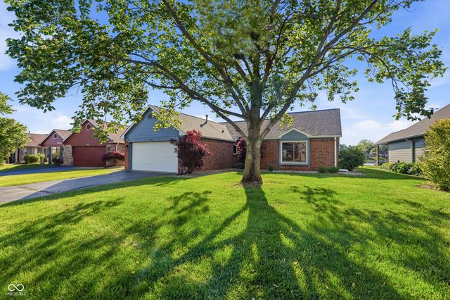 5793 Crystal Bay West Drive, Plainfield, IN 46168