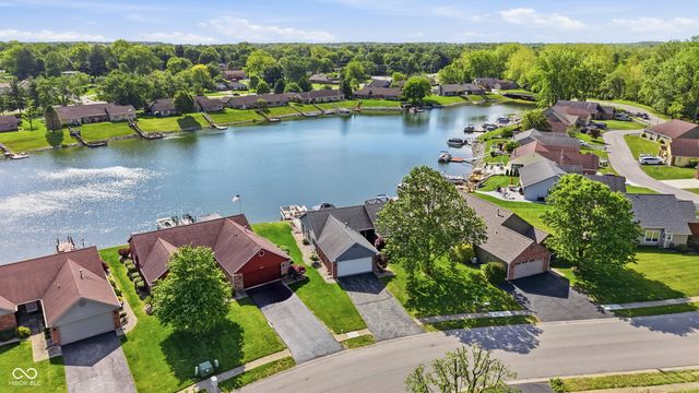 5793 Crystal Bay West Drive, Plainfield, IN 46168