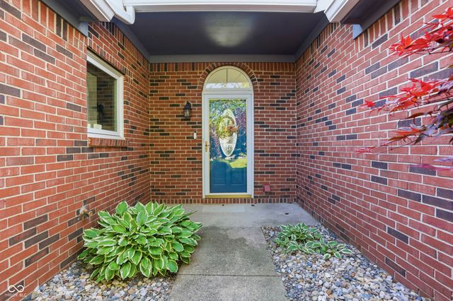 5793 Crystal Bay West Drive, Plainfield, IN 46168