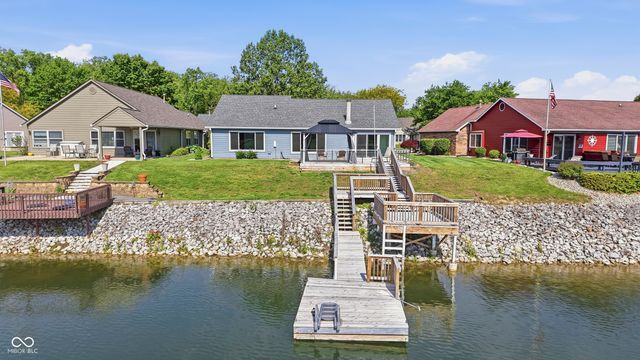 5793 Crystal Bay West Drive, Plainfield, IN 46168