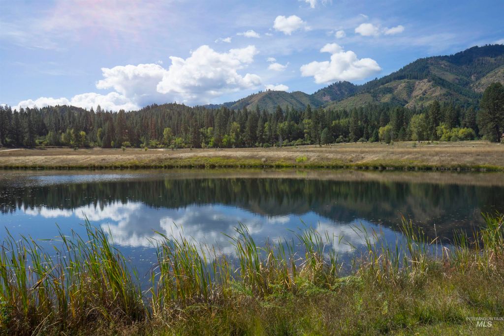 Lot 8 Blk 8 Wapiti Court, Garden Valley, ID 83622 photo 5