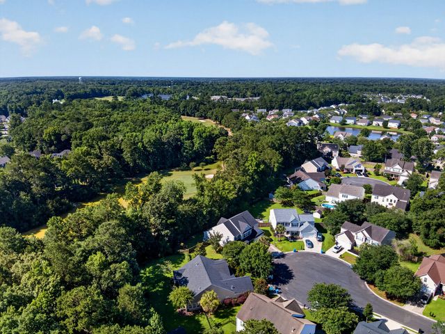9698 Seminole Way, Summerville, SC 29485