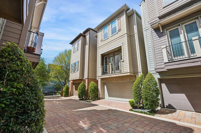 622 Rutland Street D, Houston, TX 77007