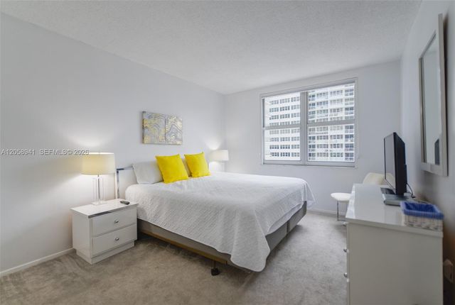 1980 S Ocean Drive 5E, Hallandale Beach, FL 33009